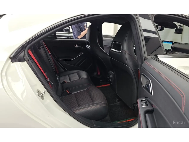 Mercedes-Benz CLA 45 AMG 4MATIC* Камера* Подгрев - автомобили, коли, обяви за нови и употребявани 8