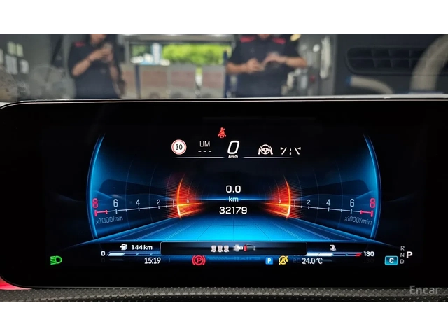 Mercedes-Benz CLA 45 AMG S* 4MATIC+ * Камери - автомобили, коли, обяви за нови и употребявани 5