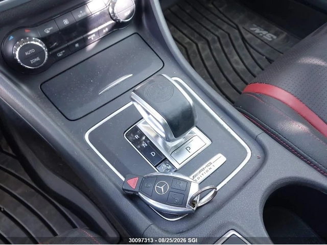 Mercedes-Benz CLA 45 AMG 4MATIC - автомобили, коли, обяви за нови и употребявани 11
