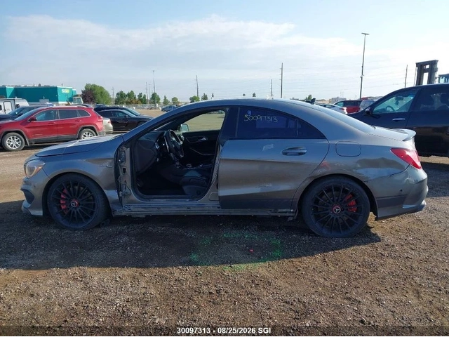Mercedes-Benz CLA 45 AMG 4MATIC - автомобили, коли, обяви за нови и употребявани 4