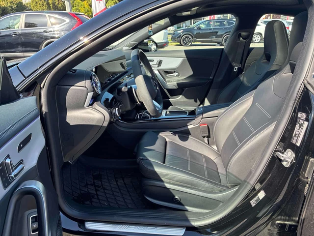 Mercedes-Benz CLA * AMG 35 * 2 КЛЮЧА* ПОДГРЕВ* PANO* KEYLESS* - автомобили, коли, обяви за нови и употребявани 4