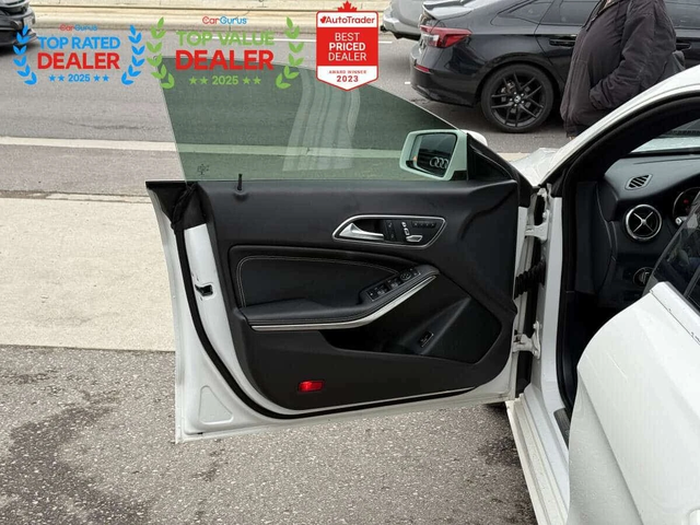 Mercedes-Benz CLA AMG PKG | ONE OWNER | PANO | NAVI - автомобили, коли, обяви за нови и употребявани 9