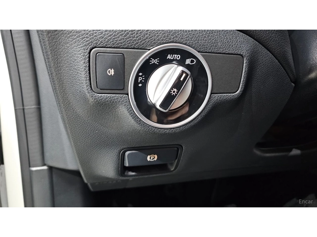 Mercedes-Benz CLA 200CDI 4MATIC* КОЖА* НАВИ* ПАНО* КАМЕРА - автомобили, коли, обяви за нови и употребявани 9