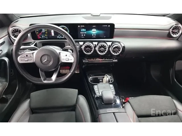 Mercedes-Benz CLA CLA250 4MATIC | MEMORY | Панорама - автомобили, коли, обяви за нови и употребявани 4