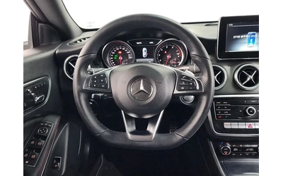 Mercedes-Benz CLA 2.5 - автомобили, коли, обяви за нови и употребявани 12