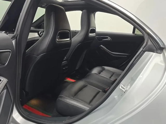 Mercedes-Benz CLA 2.5 - автомобили, коли, обяви за нови и употребявани 11