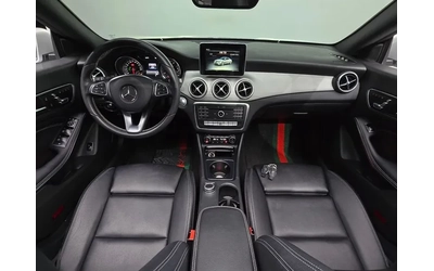 Mercedes-Benz CLA 2.5 - автомобили, коли, обяви за нови и употребявани 6