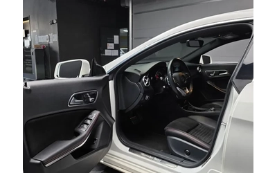 Mercedes-Benz CLA 2.5 - автомобили, коли, обяви за нови и употребявани 10