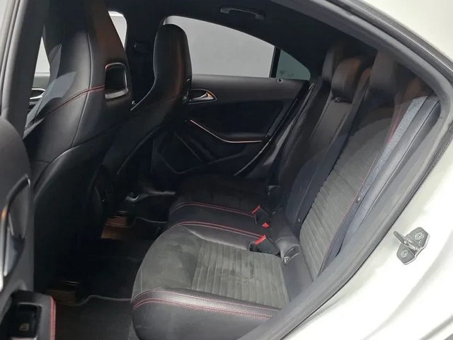 Mercedes-Benz CLA 2.5 - автомобили, коли, обяви за нови и употребявани 11