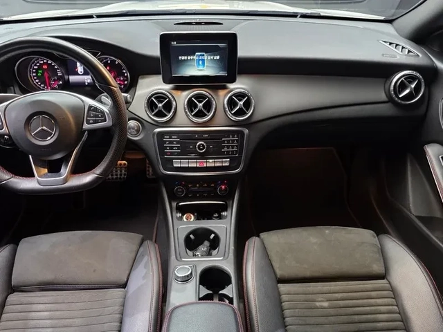 Mercedes-Benz CLA 2.5 - автомобили, коли, обяви за нови и употребявани 6