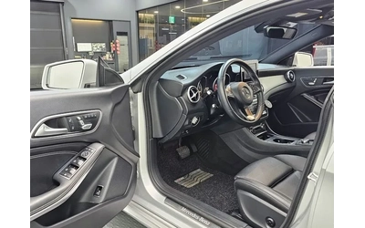 Mercedes-Benz CLA 2.5 - автомобили, коли, обяви за нови и употребявани 10