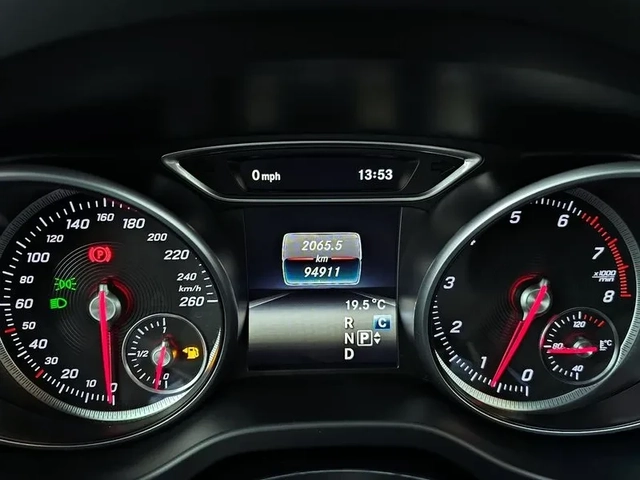 Mercedes-Benz CLA 2.5 - автомобили, коли, обяви за нови и употребявани 7