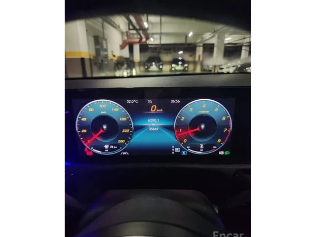 Mercedes-Benz CLA AMG PKG | 4MATIC | ALCANTARA - автомобили, коли, обяви за нови и употребявани 10