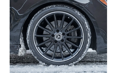 mercedes-benz-cla-cla250-4matic-one-owner-premium-and-sport-pkg-18i-all-wheel-drive - 3