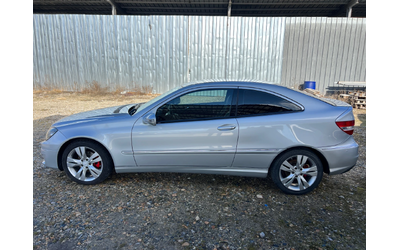 Mercedes-Benz CLC 180 Компресор 143к.с./Подгрев/Темпомат/Парктроник - автомобили, коли, обяви за нови и употребявани 7