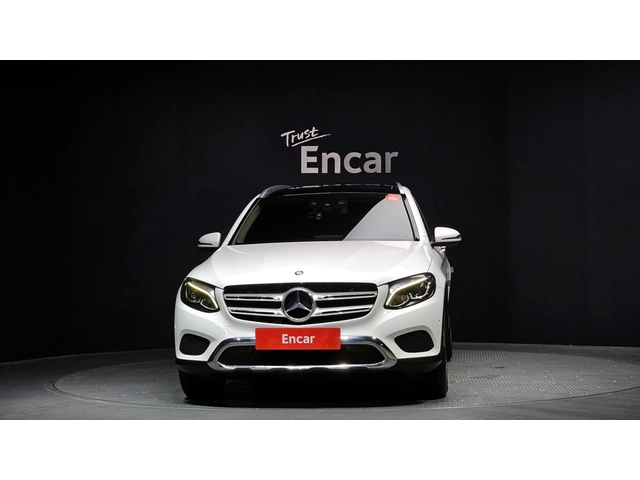 Mercedes-Benz CLC 220 GLC220d 4MATIC | MEMORY | Панорама | Ел. седалки - автомобили, коли, обяви за нови и употребявани 2