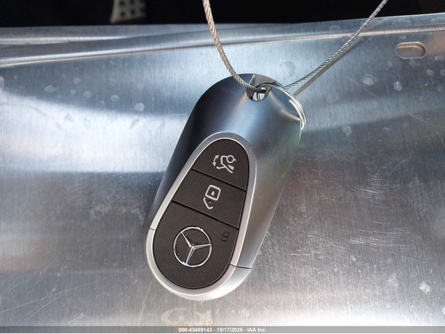 Mercedes-Benz CLE 300 2.0L I-4 DI, DOHC, VVT, TURBO, 255HP All Wheel Drive - автомобили, коли, обяви за нови и употребявани 10