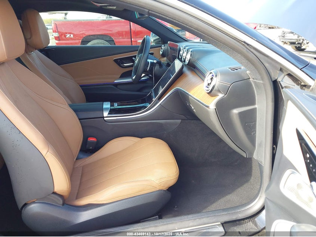 Mercedes-Benz CLE 300 2.0L I-4 DI, DOHC, VVT, TURBO, 255HP All Wheel Drive - автомобили, коли, обяви за нови и употребявани 4