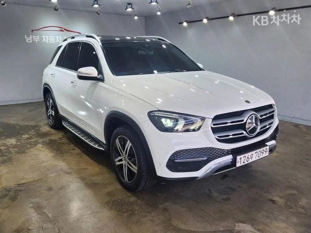 Mercedes-Benz CLE 300 d 4Matic - автомобили, коли, обяви за нови и употребявани 0