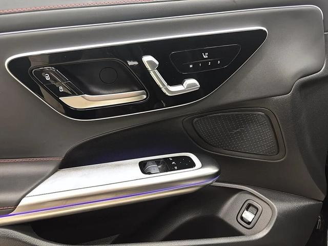 Mercedes-Benz CLE 53 AMG* 4MATIC* ПОДГРЕВ* HUD* ПАНО* 360* BURMESTER* - автомобили, коли, обяви за нови и употребявани 8