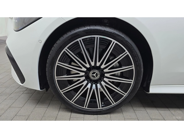 Mercedes-Benz CLE 450 4MATIC COUPE* 360* HUD* КОЖА* ОБДУХВ* НАВИ* - автомобили, коли, обяви за нови и употребявани 4