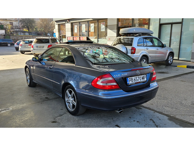Mercedes-Benz CLK 3.2 GAZ/AVTOMAT/NAVIG/SPORT - автомобили, коли, обяви за нови и употребявани 4