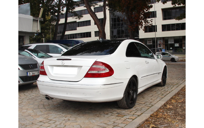 mercedes-benz-clk - 4