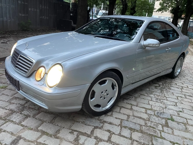 Mercedes-Benz CLK 55 AMG Special Edition - автомобили, коли, обяви за нови и употребявани 3