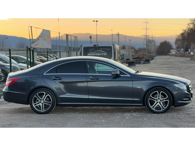 Mercedes-Benz CLS 250 d= Sport Pack= Distronic= Keyless Go= - автомобили, коли, обяви за нови и употребявани 3