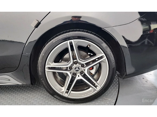 Mercedes-Benz CLS 300 * AMG LINE* HEAD-UP* BURMESTER* ШИБИДАХ* - автомобили, коли, обяви за нови и употребявани 4