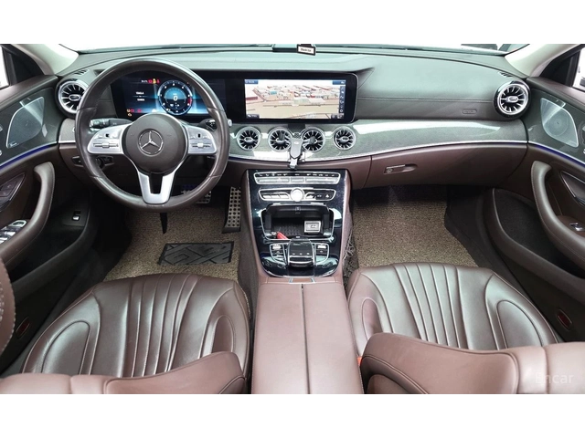 Mercedes-Benz CLS 300 AMG* LINE* BURMESTER* ХЕДЪП* 360КАМЕРА* LANE* ASSI - автомобили, коли, обяви за нови и употребявани 6