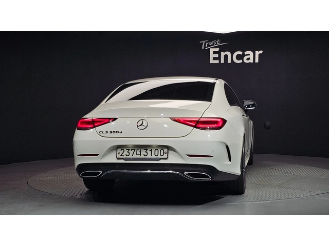 Mercedes-Benz CLS 300 d AMG Line - автомобили, коли, обяви за нови и употребявани 1