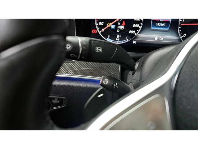 Mercedes-Benz CLS 300 d AMG Line - автомобили, коли, обяви за нови и употребявани 9