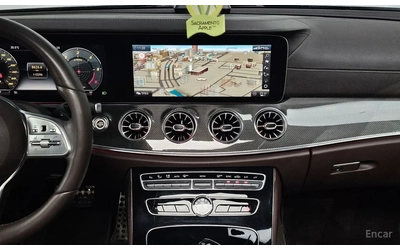 Mercedes-Benz CLS 300 AMG-line - автомобили, коли, обяви за нови и употребявани 11