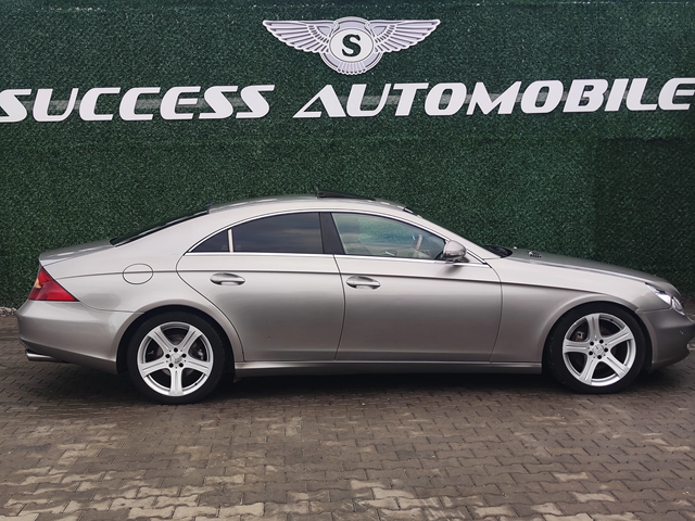 Mercedes-Benz CLS 320 AMG* NAVI* ALCANTAR* LIZING - автомобили, коли, обяви за нови и употребявани 2