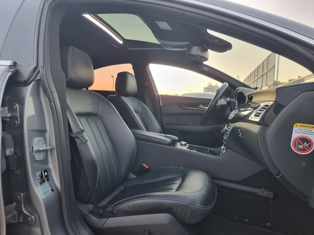 Mercedes-Benz CLS 350 * AMG Edition * Key less GO * Distronic * Camera * - автомобили, коли, обяви за нови и употребявани 12