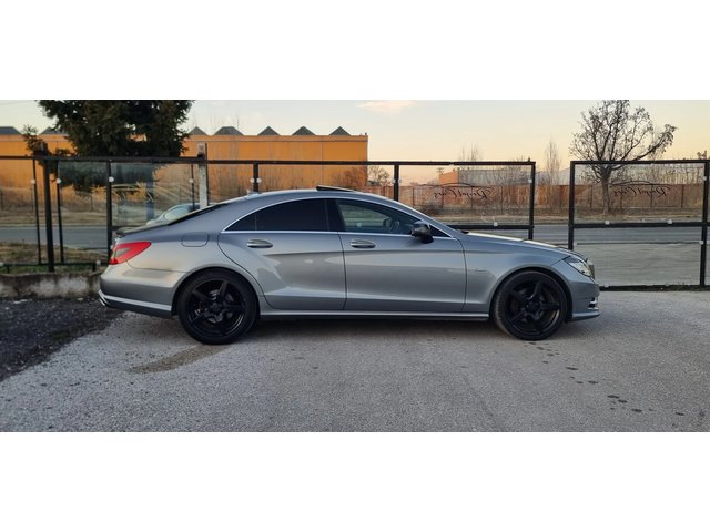 Mercedes-Benz CLS 350 * AMG Edition * Key less GO * Distronic * Camera * - автомобили, коли, обяви за нови и употребявани 5