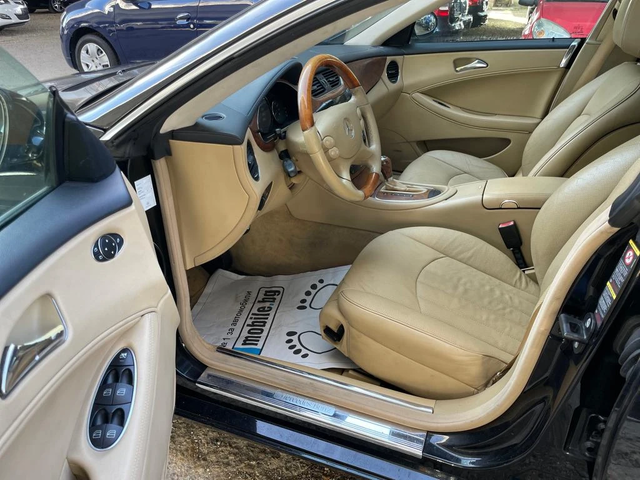 Mercedes-Benz CLS 350 3.5i-292-FULL - автомобили, коли, обяви за нови и употребявани 9