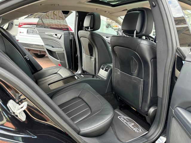 Mercedes-Benz CLS 350 D#FACELIFT#AMG#9G-TR#CARBON#DISTR#ОБДУХ - автомобили, коли, обяви за нови и употребявани 10