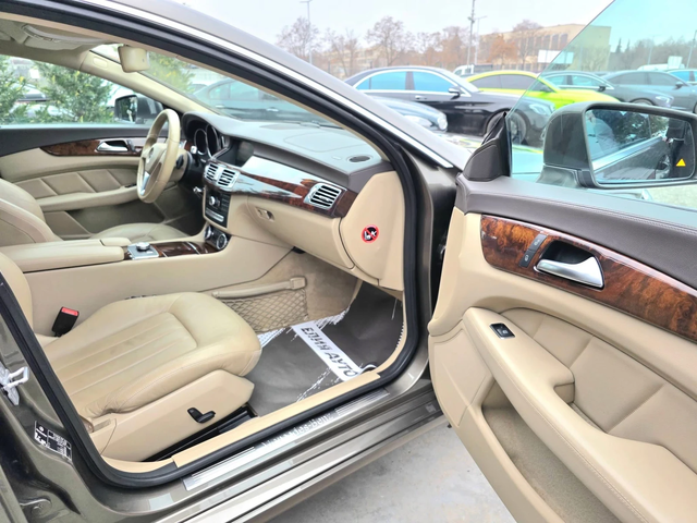 Mercedes-Benz CLS 350 D FULL AMG SPORT LINE ЛИЗИНГ 100% - автомобили, коли, обяви за нови и употребявани 11