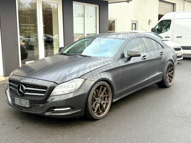 Mercedes-Benz CLS 350 D FULL AMG BLACK LINE ЛИЗИНГ 100% - автомобили, коли, обяви за нови и употребявани 0