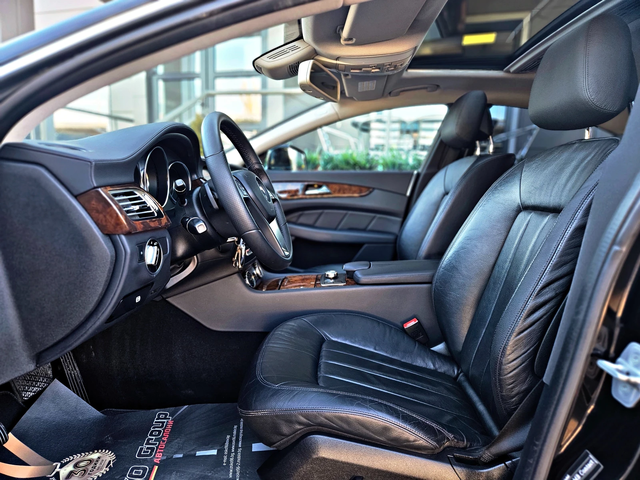 Mercedes-Benz CLS 350 AMG/GERMANY/AMBIENT/ПОДГРЕВ/LINE ASYSTR/F1/LIZING - автомобили, коли, обяви за нови и употребявани 14