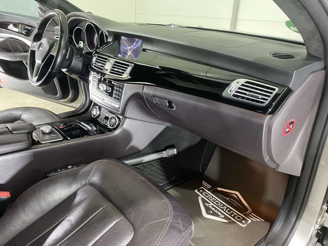 Mercedes-Benz CLS 350 CDI * DIST* CAMERA* H&K* FULL - автомобили, коли, обяви за нови и употребявани 8