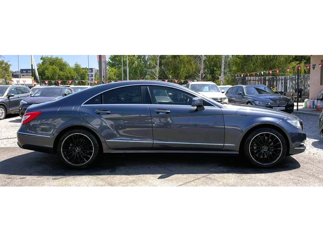 Mercedes-Benz CLS 350 3.0D 265HP 4MATIC NAVI - автомобили, коли, обяви за нови и употребявани 3