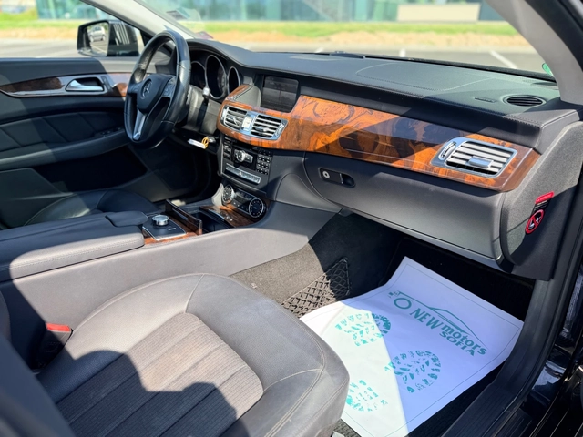 Mercedes-Benz CLS 350 3.5Бензин Лизинг първа вноска 3700 евро - автомобили, коли, обяви за нови и употребявани 8
