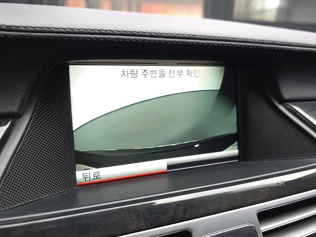 Mercedes-Benz CLS 350 - автомобили, коли, обяви за нови и употребявани 14