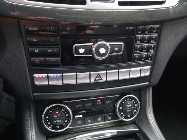 Mercedes-Benz CLS 350 - автомобили, коли, обяви за нови и употребявани 15