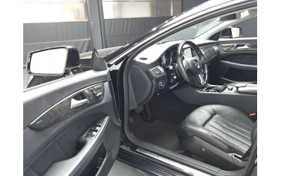Mercedes-Benz CLS 350 - автомобили, коли, обяви за нови и употребявани 9