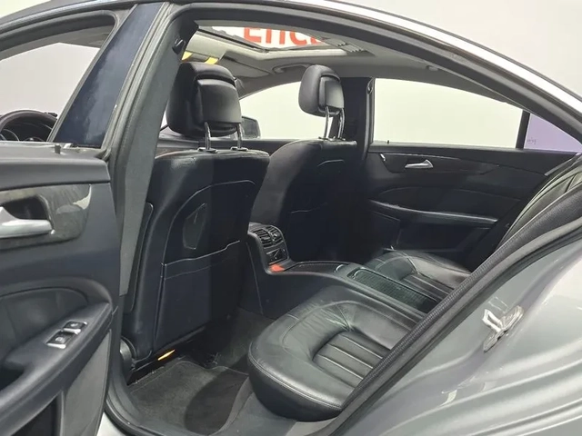 Mercedes-Benz CLS 350 - автомобили, коли, обяви за нови и употребявани 10