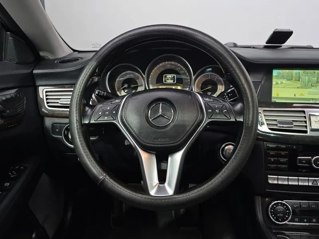 Mercedes-Benz CLS 350 - автомобили, коли, обяви за нови и употребявани 11